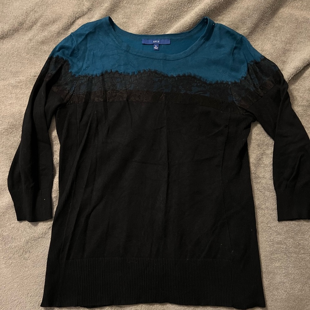 Apt 9 black sweater with black lace detailing